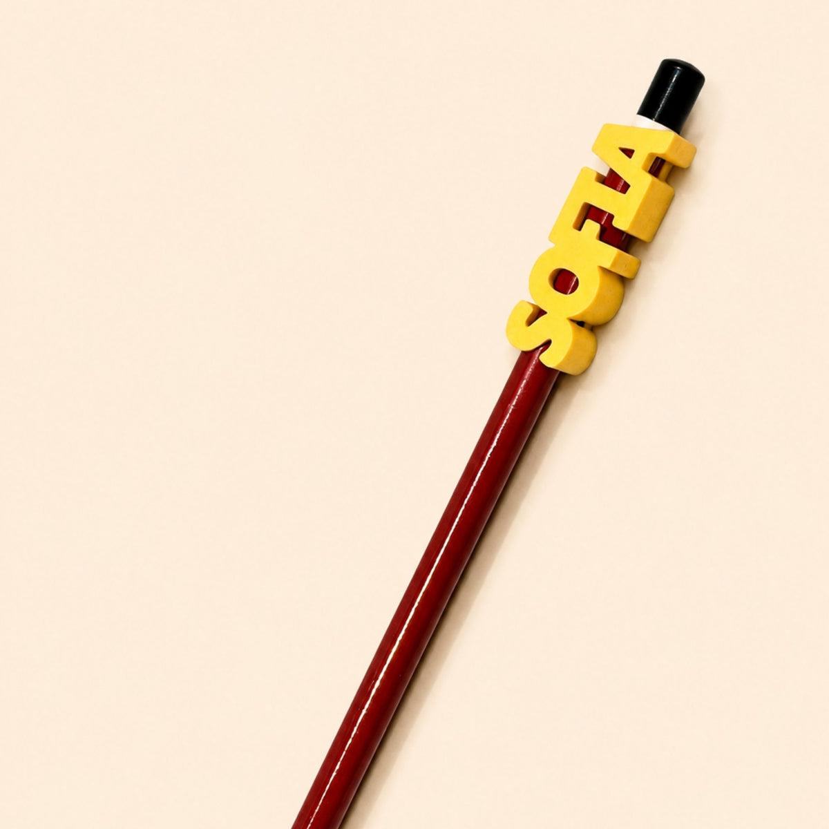 Accessoire de crayon personnalisé avec prénom
